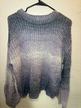 Cozy Ombre Crewneck Sweater in Lavender Gray